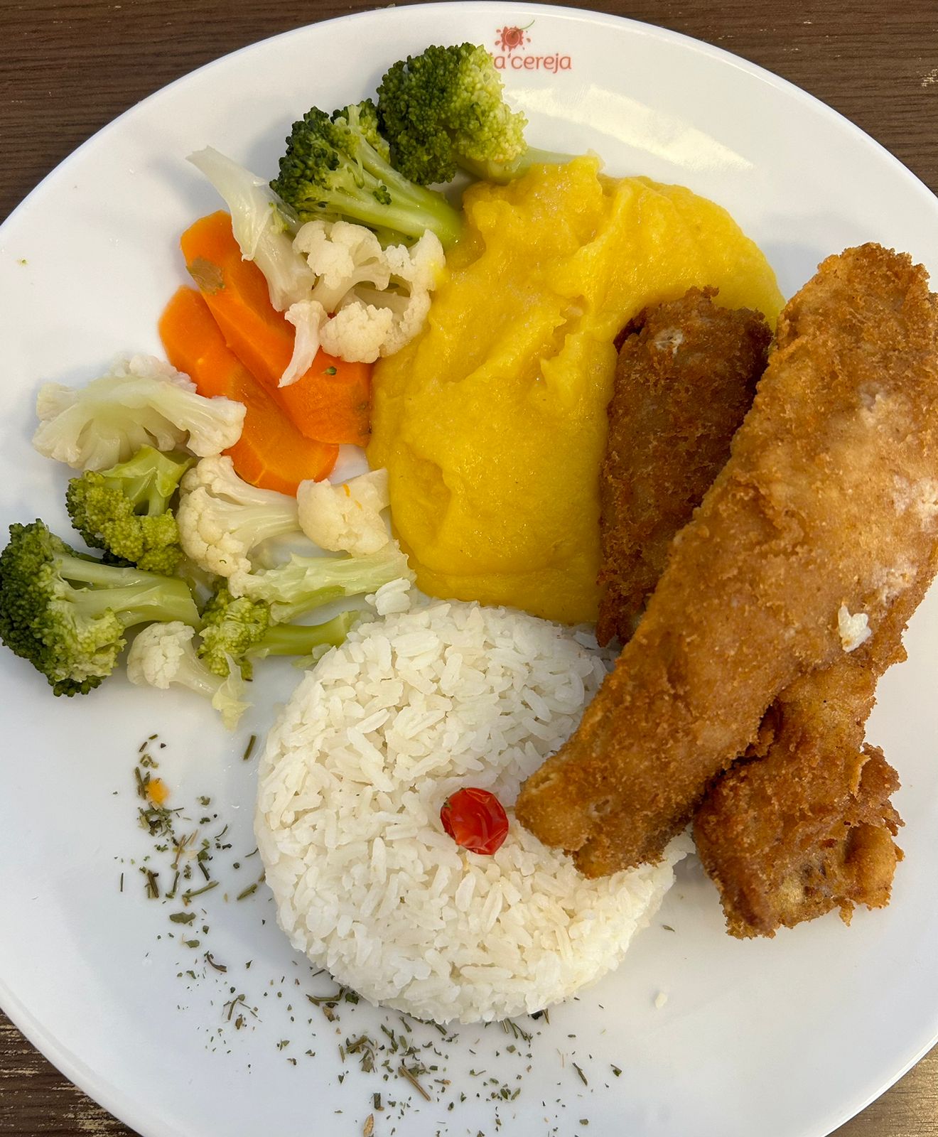Filé de pescada branca (2ª a 6ª, das 11 às 15h)