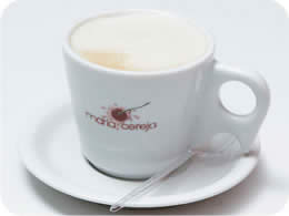 Café com leite grande
