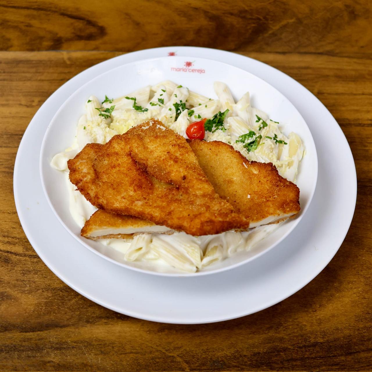 4) Penne com Milanesa (Quinta-feira)